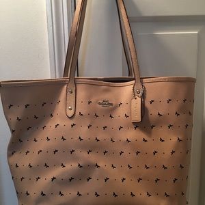 Coach tote